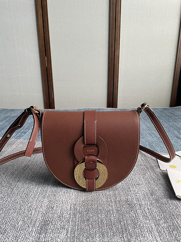 Chloe New Darryl Mocha warm brown saddle bag number 6049-ce9a580a